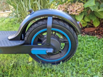 Elektrokoloběžka AERIUM MaxRide T500 - 08